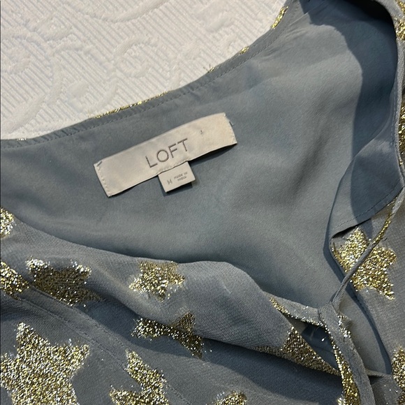 LOFT Gray Dress with Gold Star Design. Lined. Size Medium - Picture 6 of 12